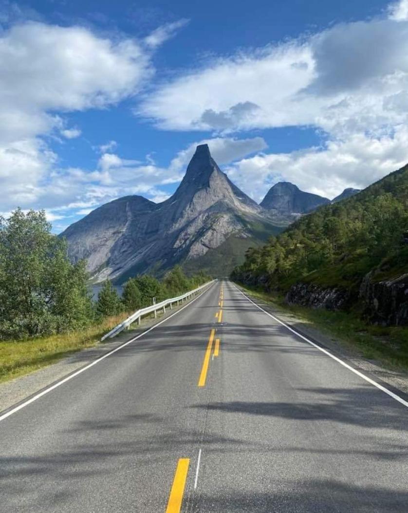 Koselig Leilighet I Narvik Sentrum 5 Soveplasser Gratis Parkering Og Gratis Internett 외부 사진