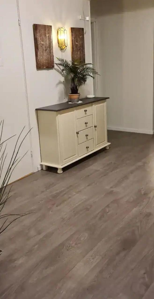 Koselig Leilighet I Narvik Sentrum 5 Soveplasser Gratis Parkering Og Gratis Internett 외부 사진